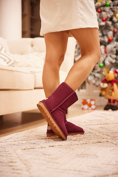 Sophisticated Boots with a Clean Classic Look