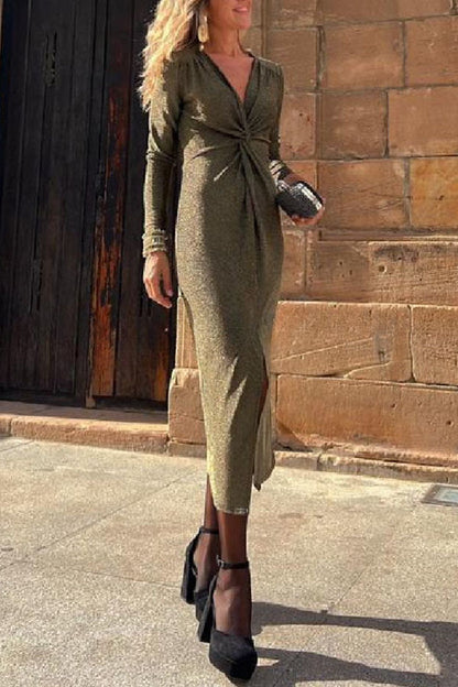 Gracefully Styled Dress for Any Occasion