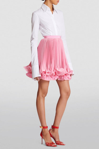 Beautifully Finished Garment in a Timeless Design