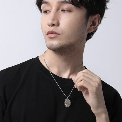 Polished Garment with an Effortless Classic Look