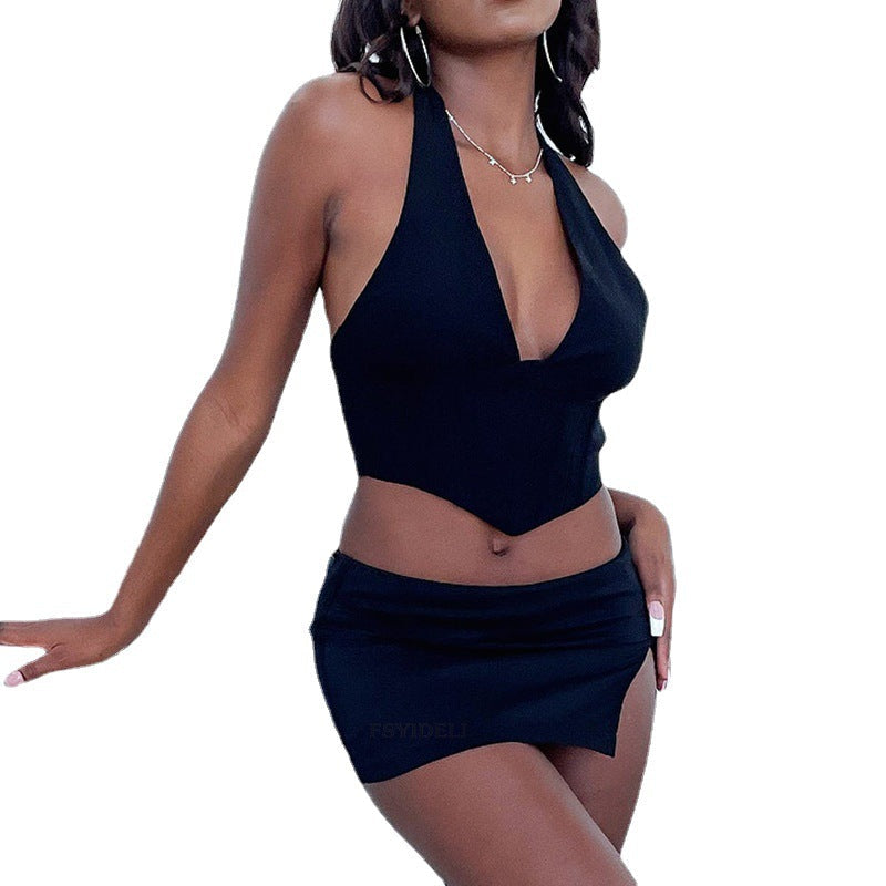 Effortlessly Elegant Garment with a Timeless Design