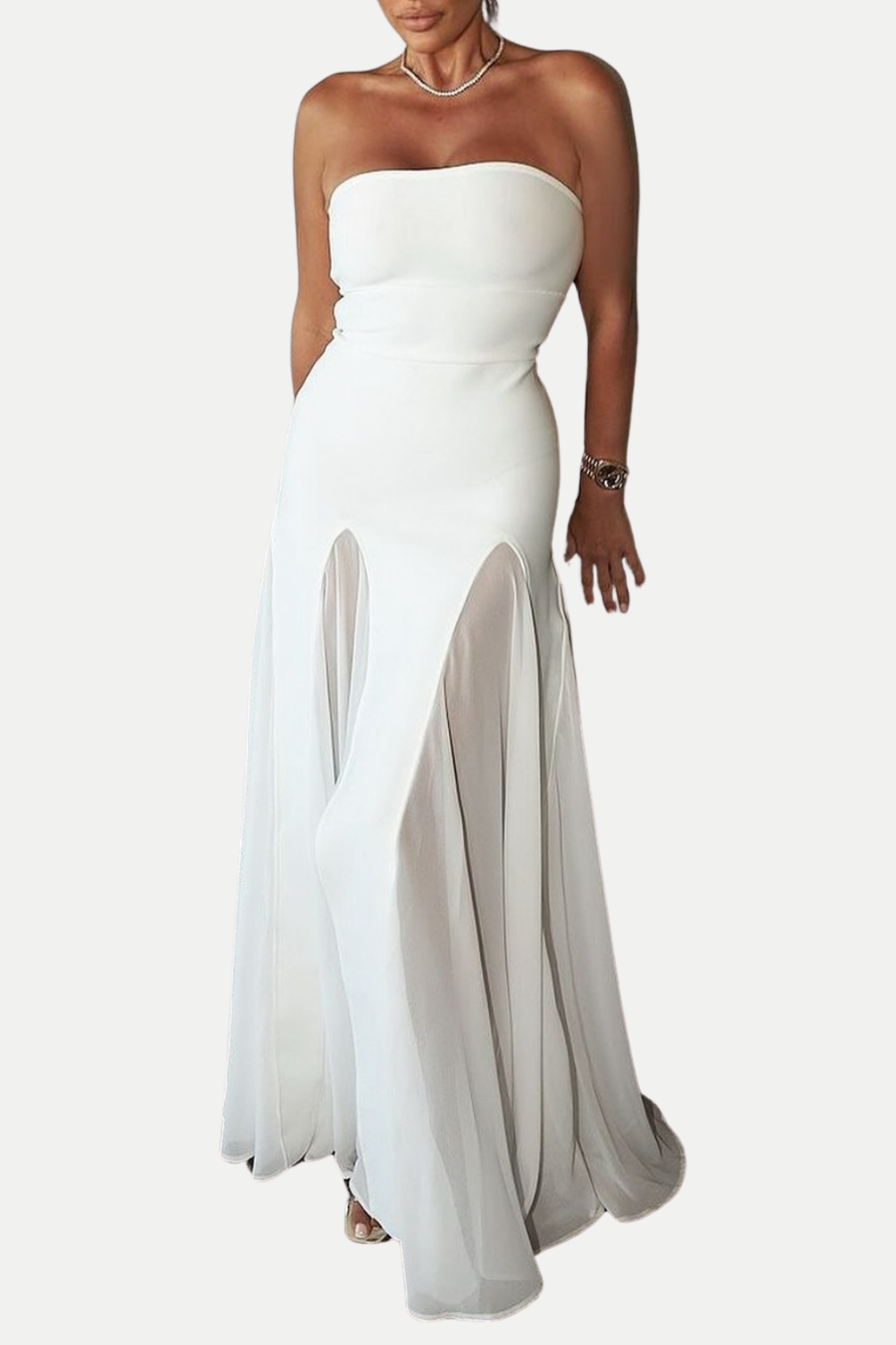 Gracefully Styled Dress for Any Occasion