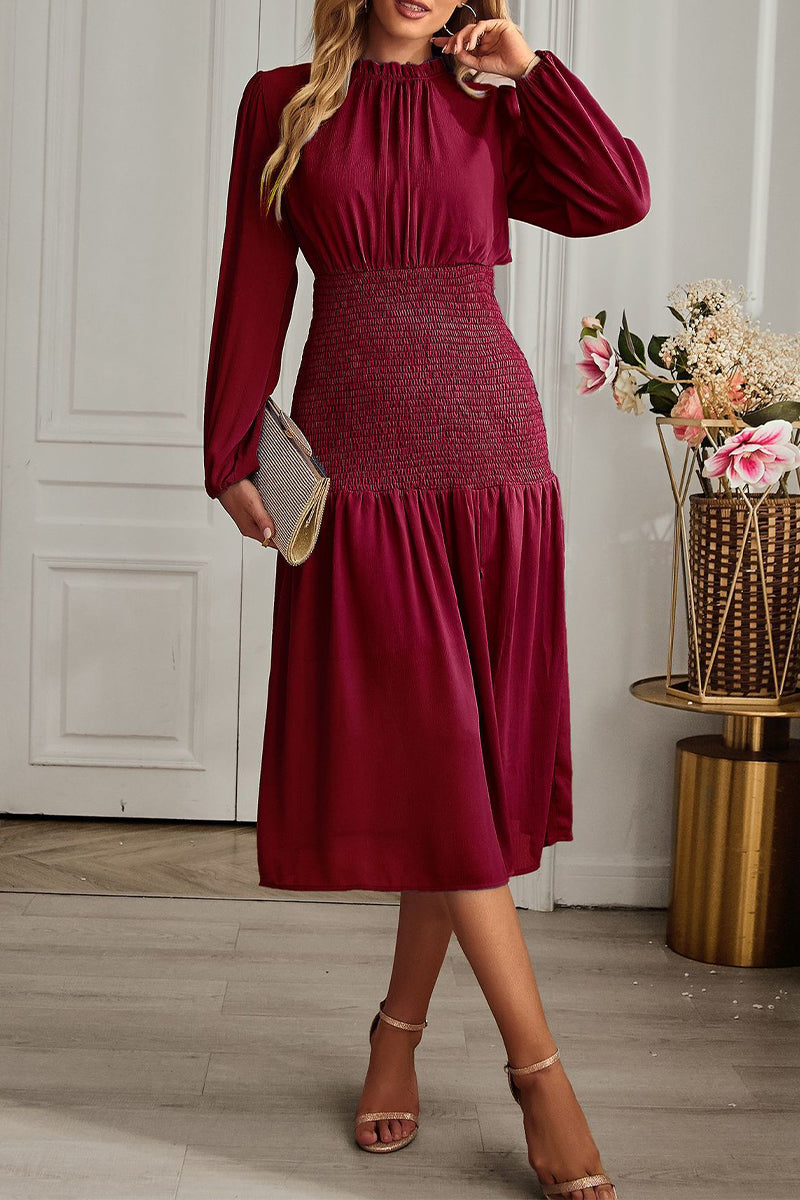 Gracefully Styled Dress for Any Occasion