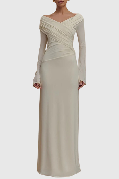 Sophisticated Dress with a Clean Classic Look