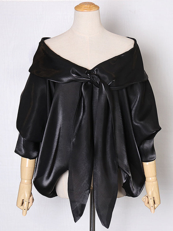 Classic Vintage Blouse with a Flattering Fit