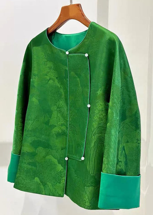 Elegantly Styled Coat for Everyday Wear