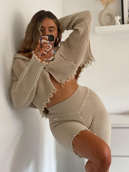 Beautifully Finished Sweater in a Timeless Design