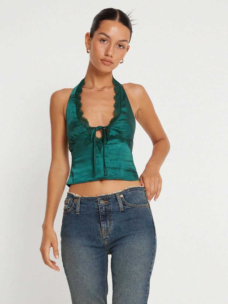 Beautifully Crafted Top in a Classic Style