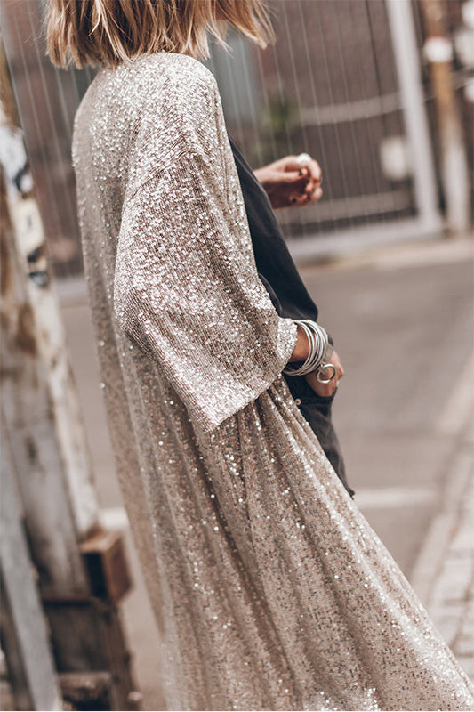 Well Tailored Cardigan with a Graceful Silhouette