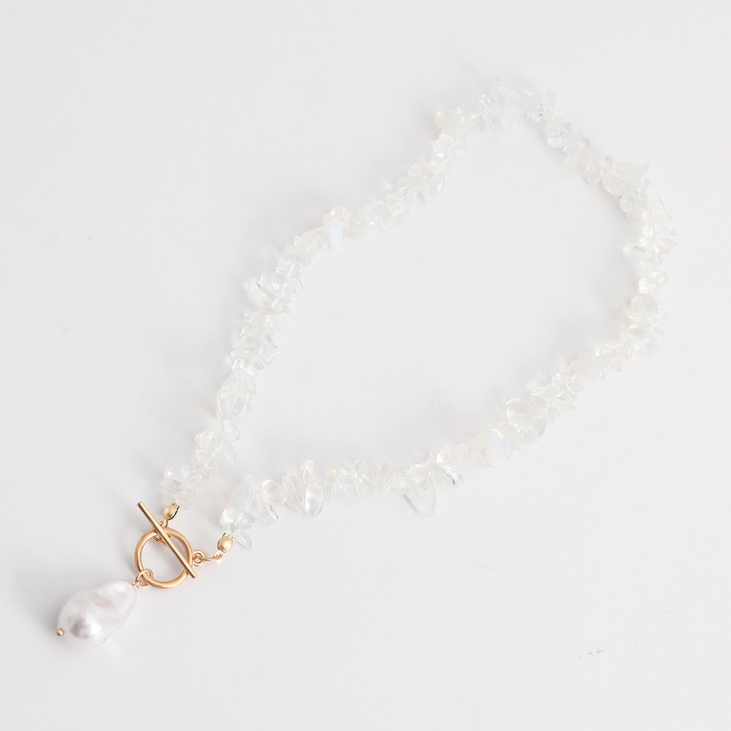 Effortlessly Elegant Garment with a Timeless Design