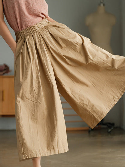 Effortlessly Elegant Pants with a Timeless Design