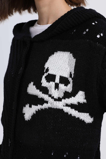 Beautifully Crafted Cardigan in a Classic Style