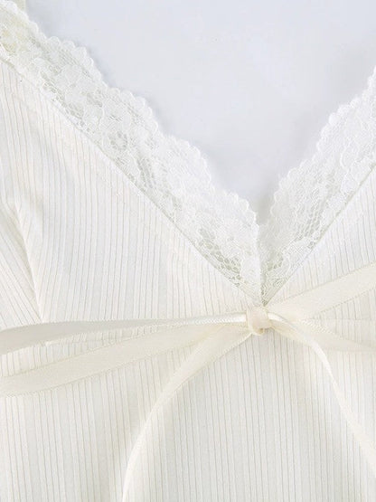 Effortlessly Elegant Top with a Timeless Design