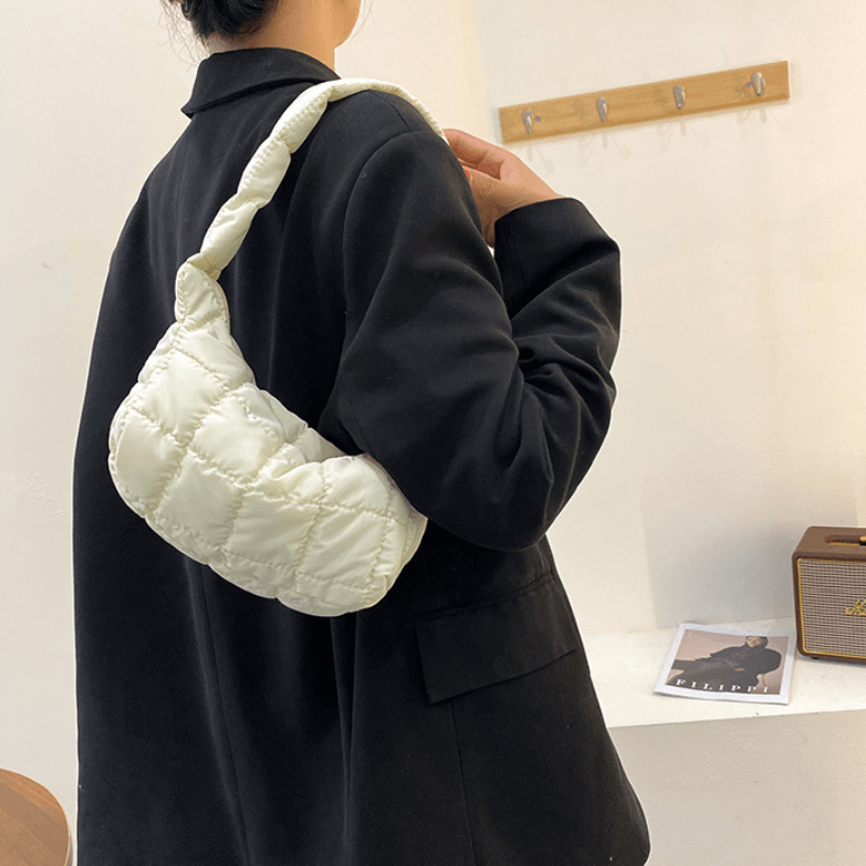 Beautifully Crafted Bag in a Classic Style