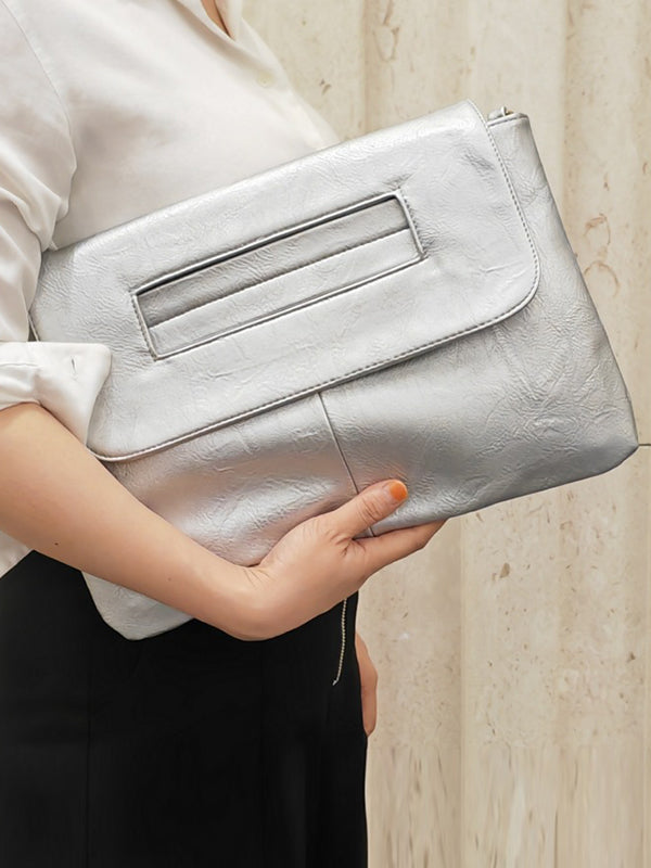 Beautifully Finished Bag in a Timeless Design
