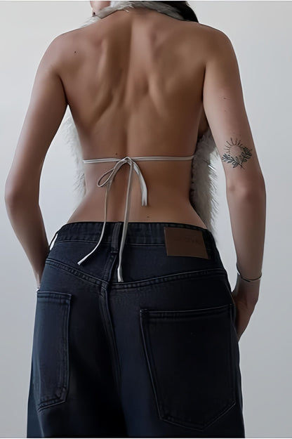 Sophisticated Garment with a Clean Classic Look