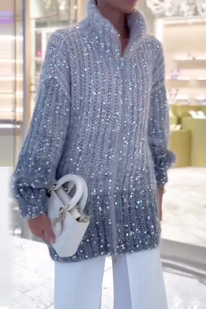 Well Tailored Sweater with a Graceful Silhouette