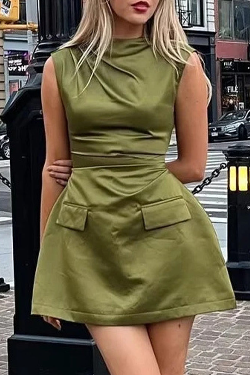 Classic Vintage & Enduringly Stylish Dress