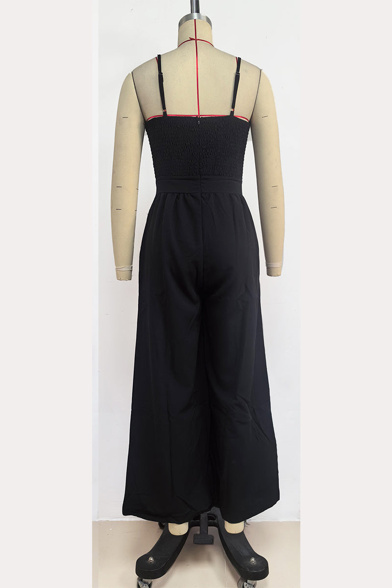 Sophisticated Garment with a Clean Classic Look