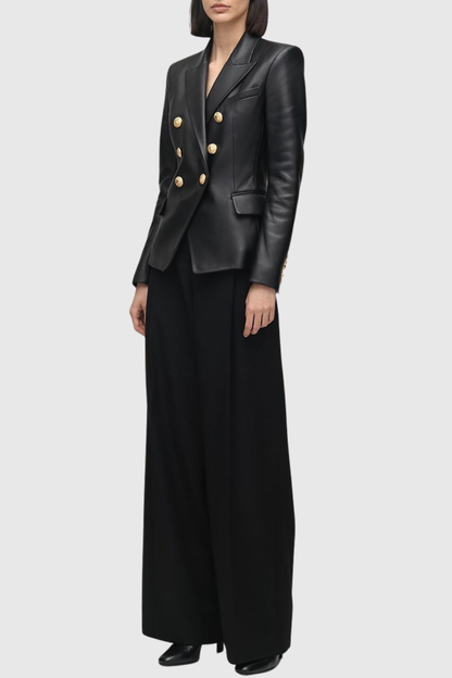 Effortlessly Elegant Garment with a Timeless Design