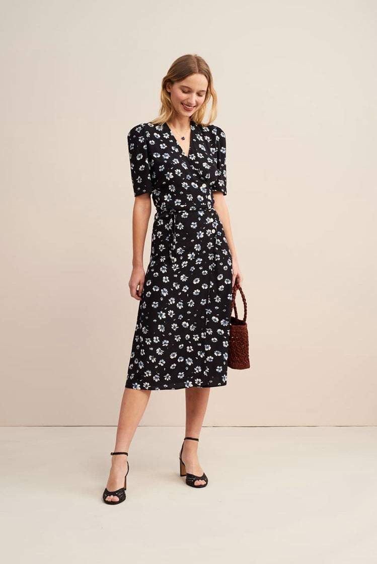 Classic Vintage & Enduringly Stylish Dress