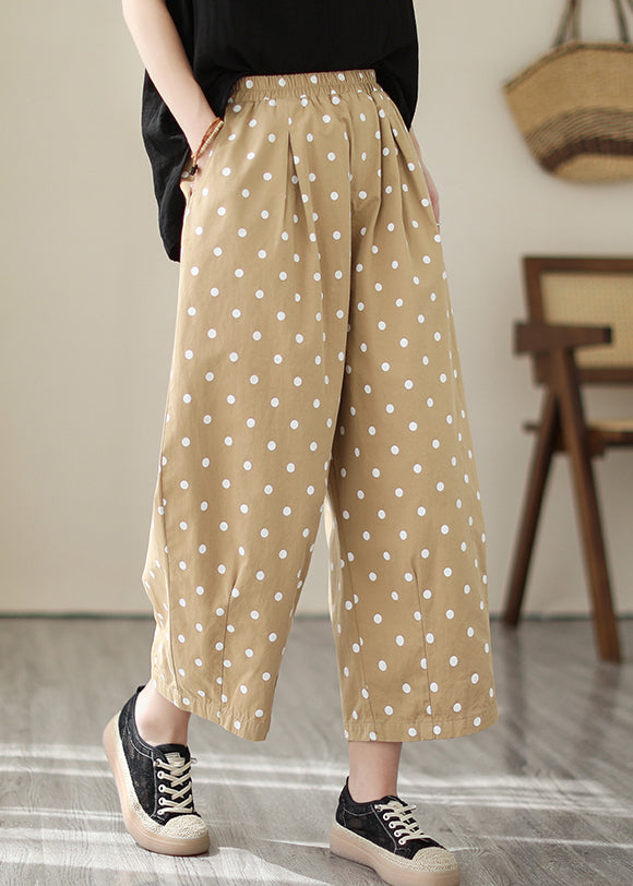 Well Tailored Pants with a Graceful Silhouette