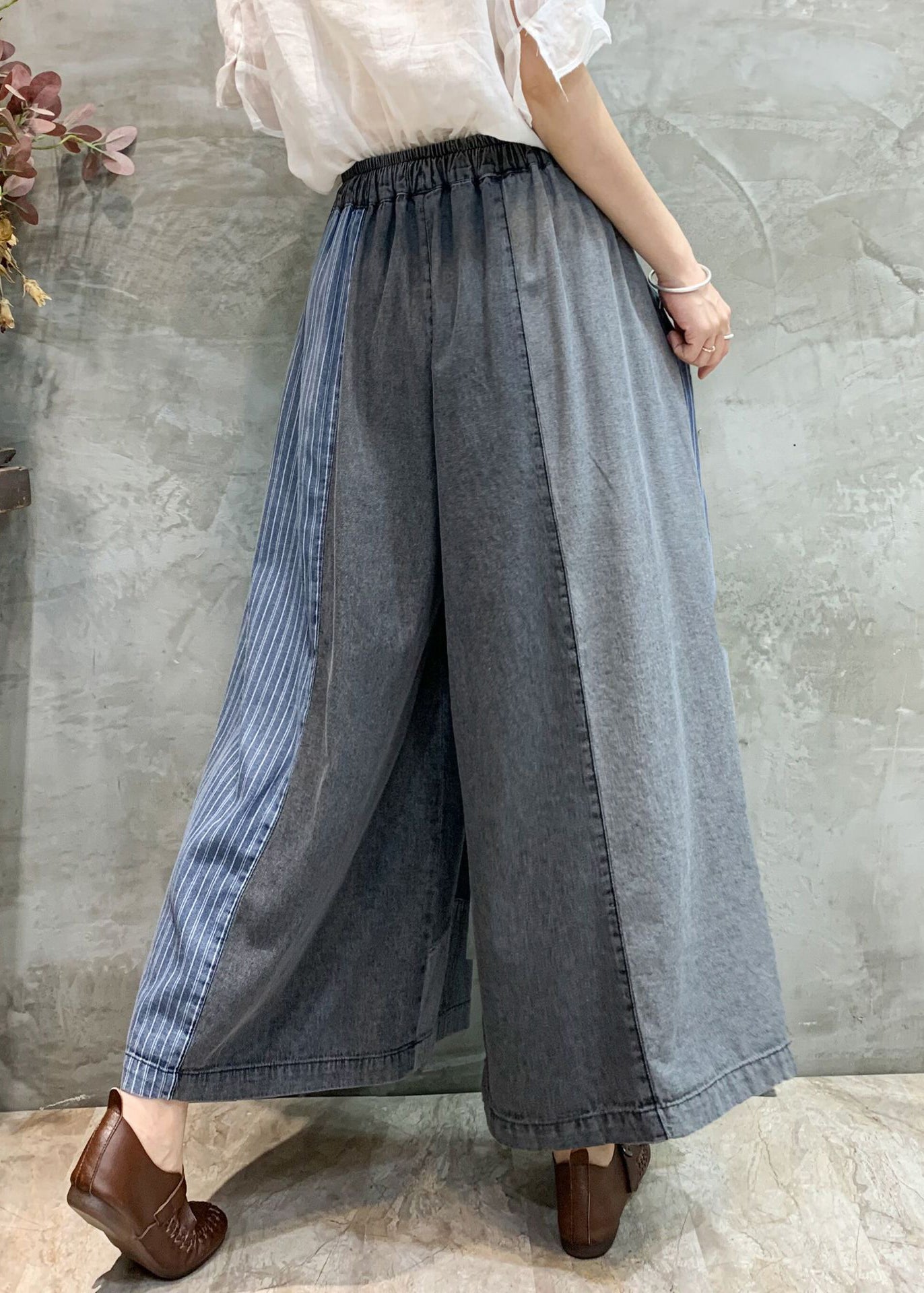 Well Tailored Pants with a Graceful Silhouette