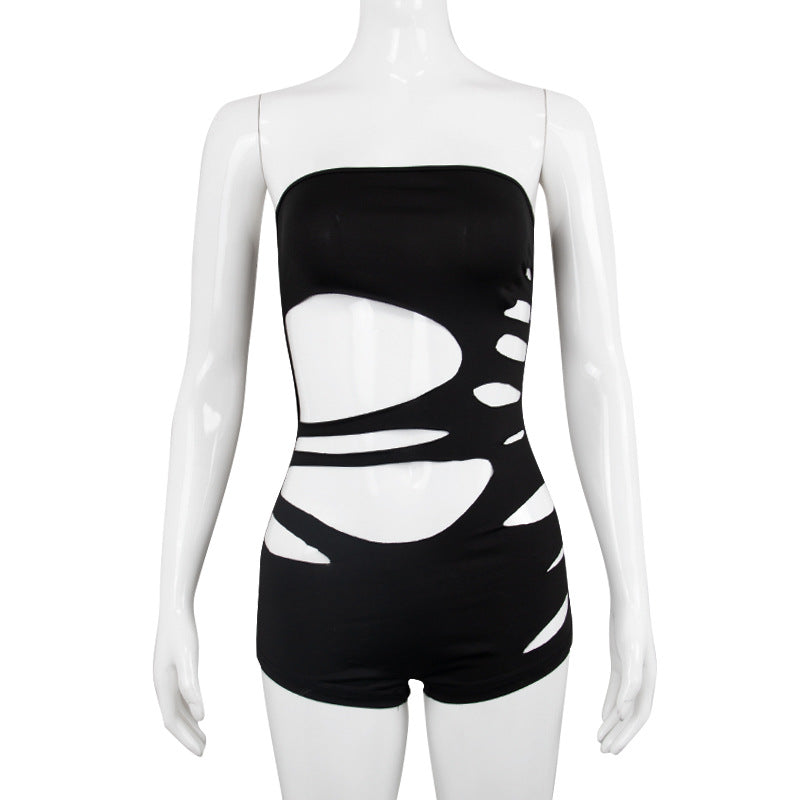 Well Tailored Garment with a Graceful Silhouette