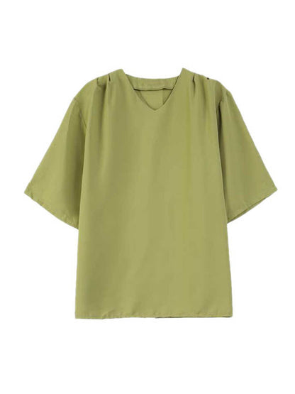 A Vintage Style T-Shirt with Delicate Timeless Details