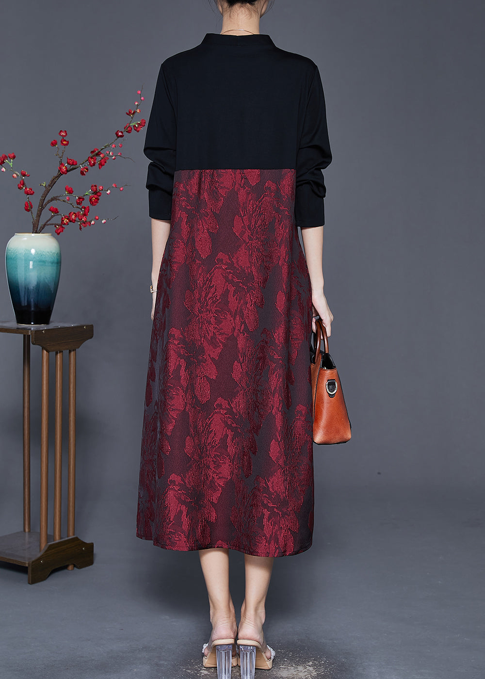Classic Vintage Dress with a Flattering Fit