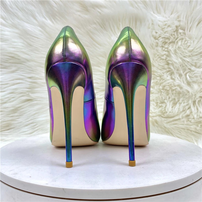 Effortlessly Elegant Shoes with a Timeless Design