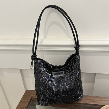 Classic Vintage Bag with a Flattering Fit