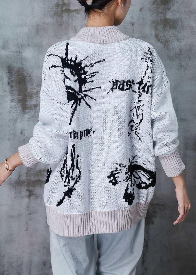 Classic Vintage Cardigan with a Flattering Fit