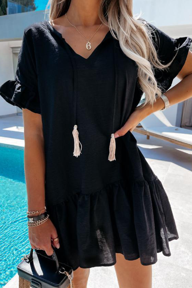 Gracefully Styled Dress for Any Occasion