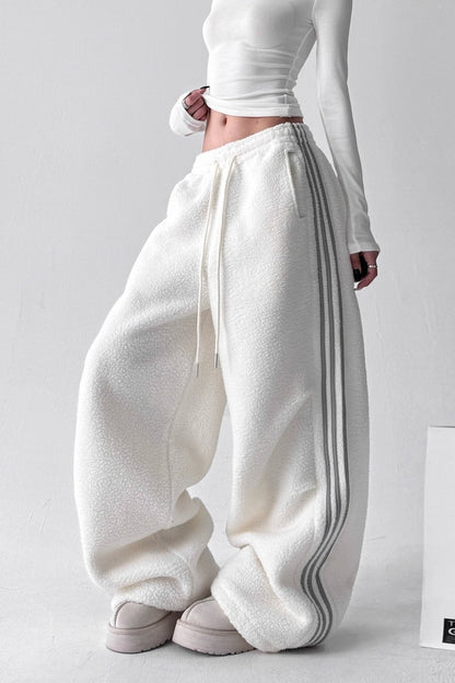 Polished Pants with an Effortless Classic Look