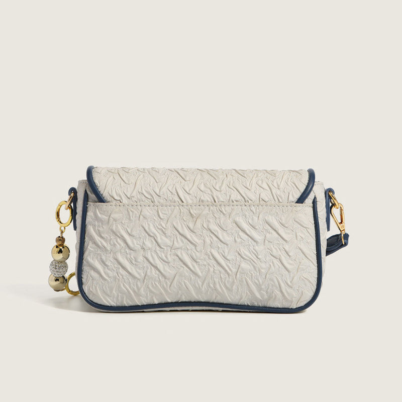 Beautifully Finished Bag in a Timeless Design