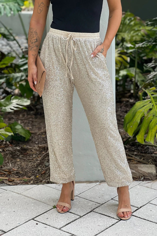 Well Tailored Garment with a Graceful Silhouette