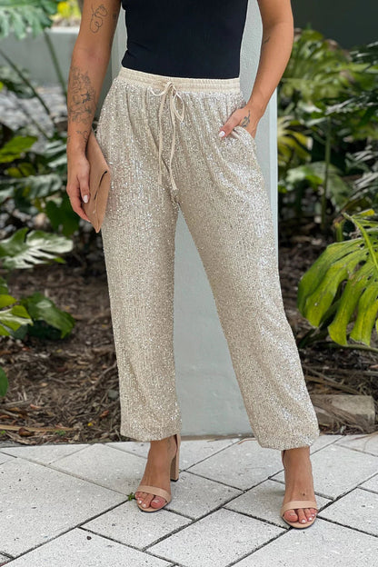 Well Tailored Garment with a Graceful Silhouette
