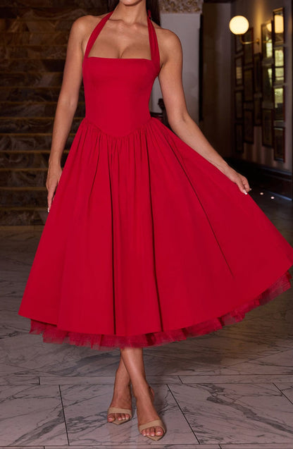 Sophisticated Dress with a Clean Classic Look
