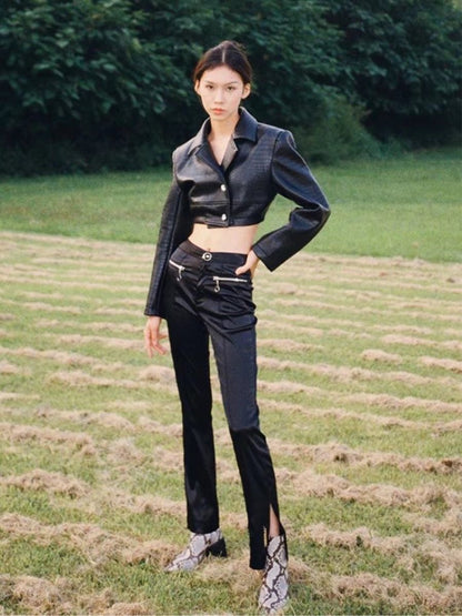 Classic Vintage Jacket with a Flattering Fit