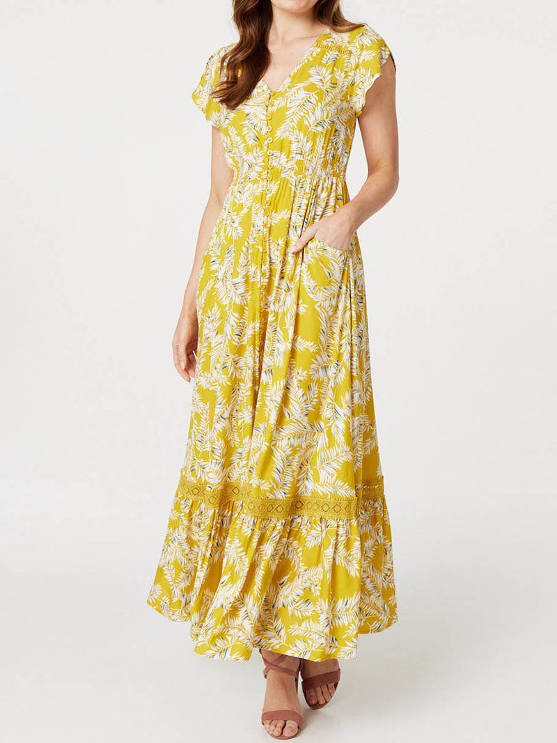 Polished Dress with an Effortless Classic Look