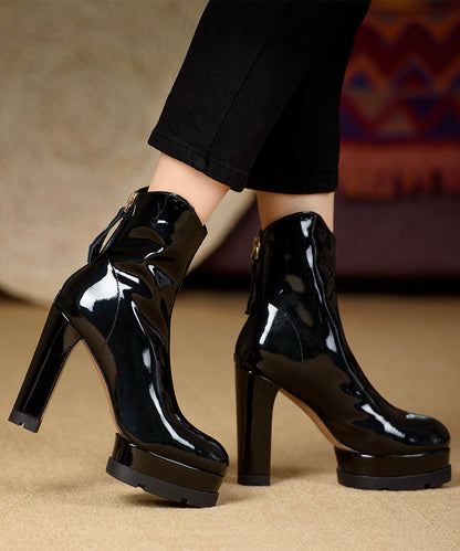 Beautifully Finished Boots in a Timeless Design