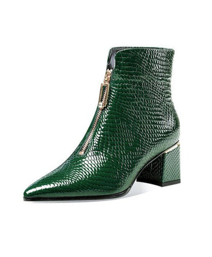 Polished Boots with an Effortless Classic Look