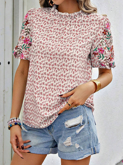 Elegantly Styled T-Shirt for Everyday Wear