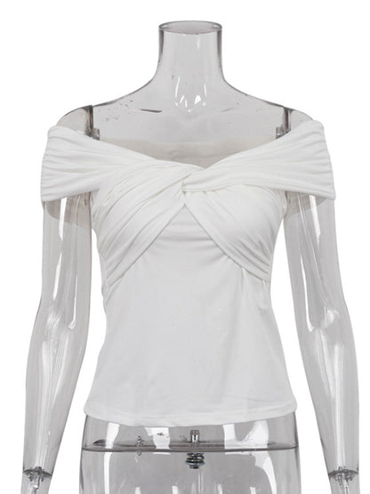 Beautifully Crafted T-Shirt in a Classic Style