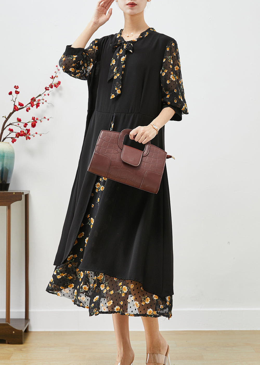 Classic Vintage Dress with a Flattering Fit
