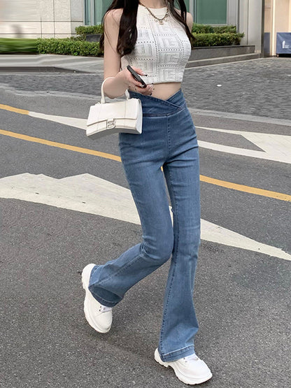 Classic Vintage Pants with a Flattering Fit