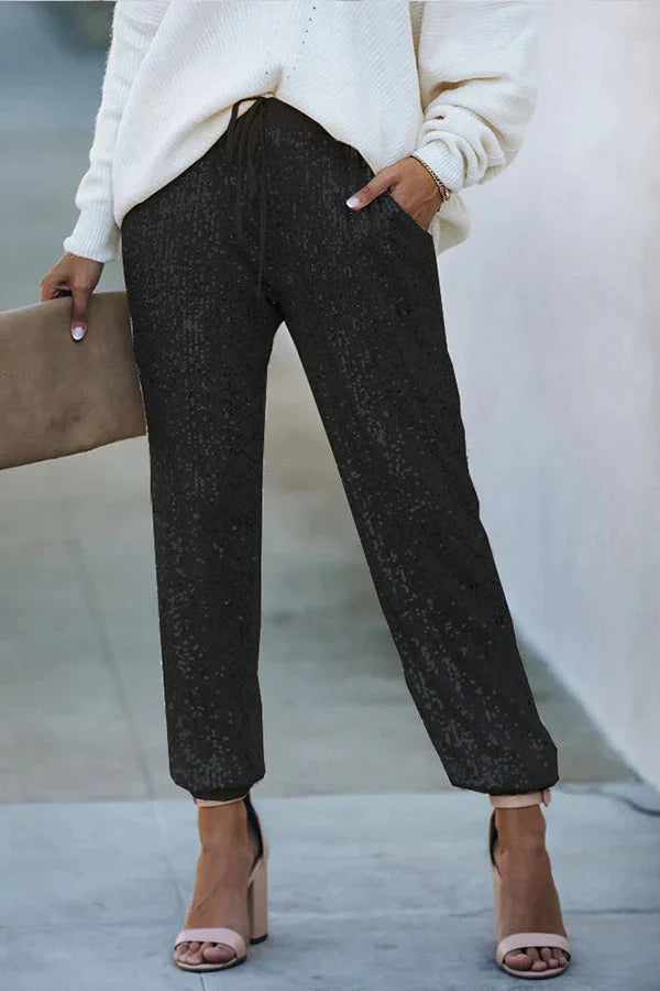 Elegantly Styled Pants for Everyday Wear