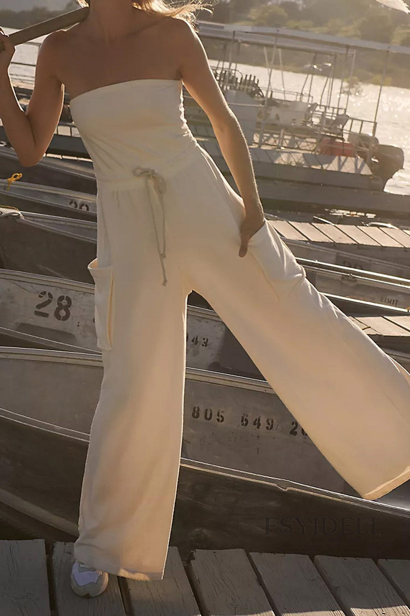 Effortlessly Elegant Garment with a Timeless Design