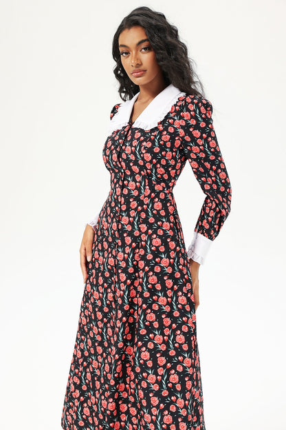Beautifully Finished Dress in a Timeless Design